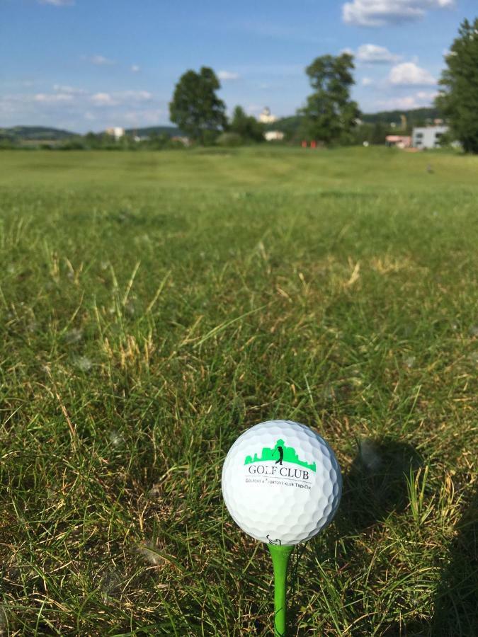Greenbay Golf Apartments Trenčín Екстериор снимка