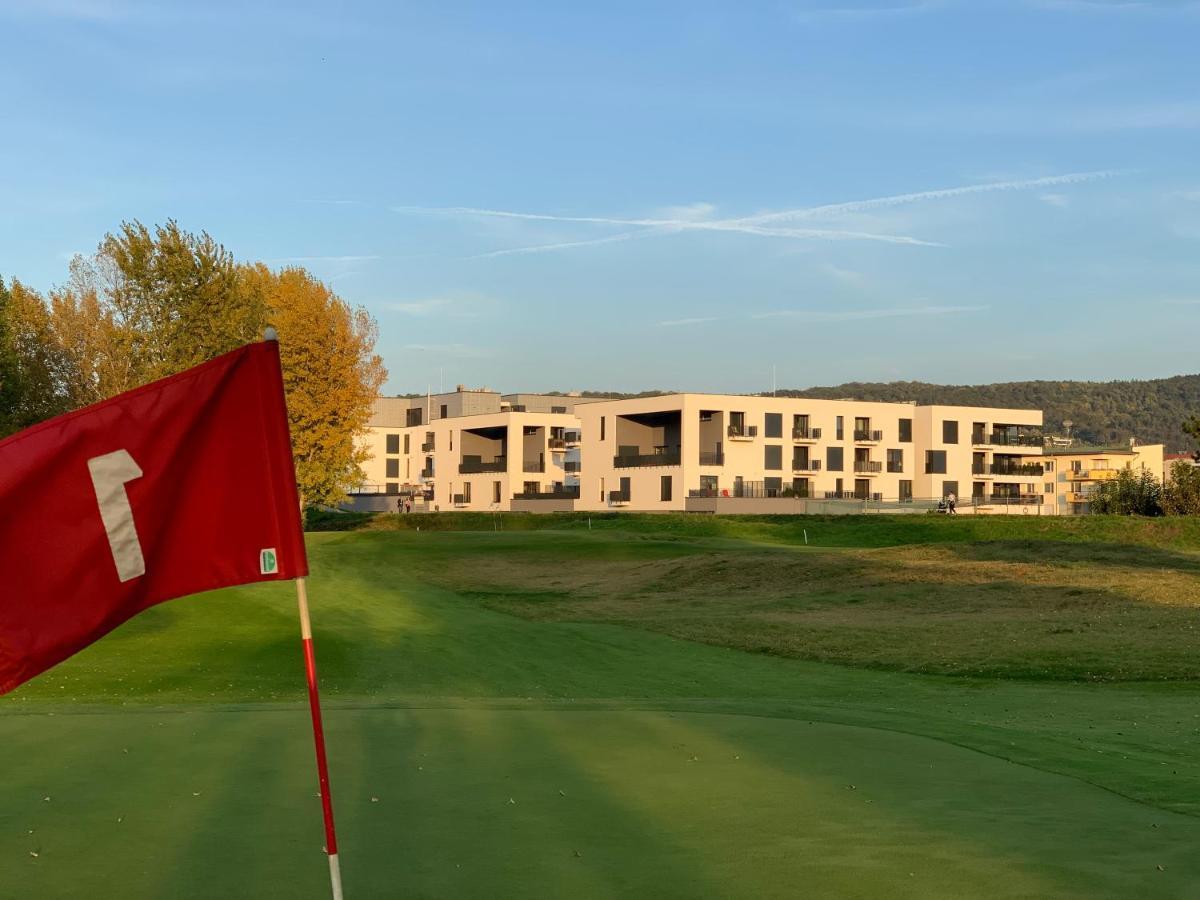 Greenbay Golf Apartments Trenčín Екстериор снимка
